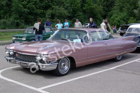 Автостекла Cadillac De Ville I c установкой в Москве